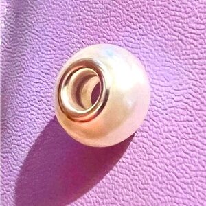 Elegant Pearl spacer charm bead NWT